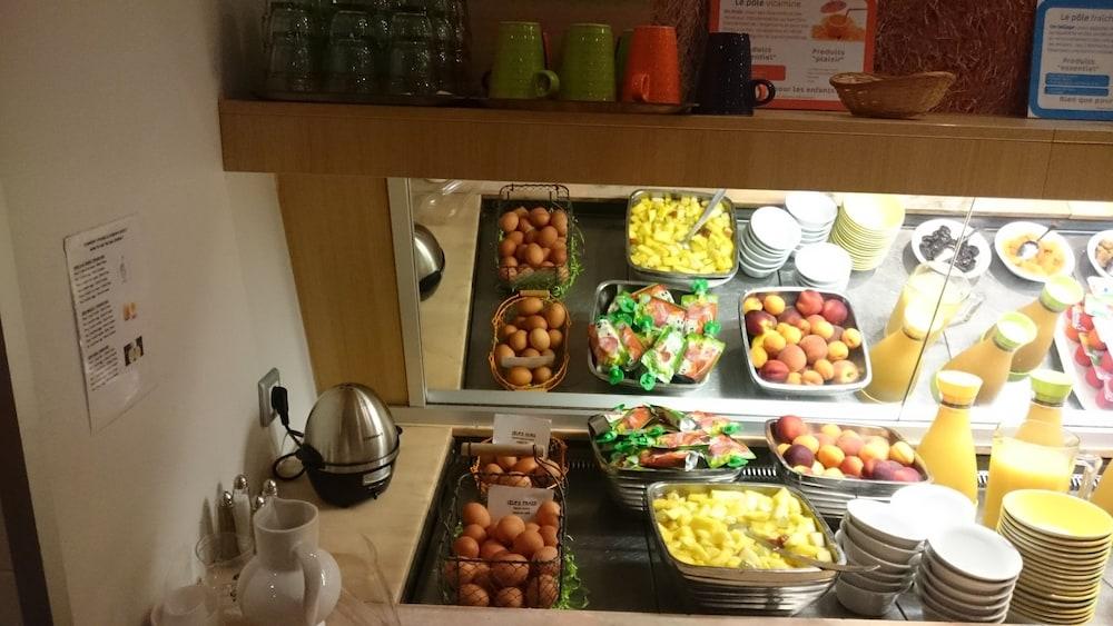 Ibis Styles Chinon Hotel Eksteriør billede