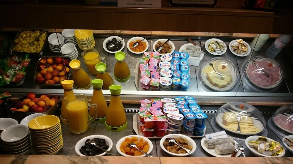 Ibis Styles Chinon Hotel Eksteriør billede