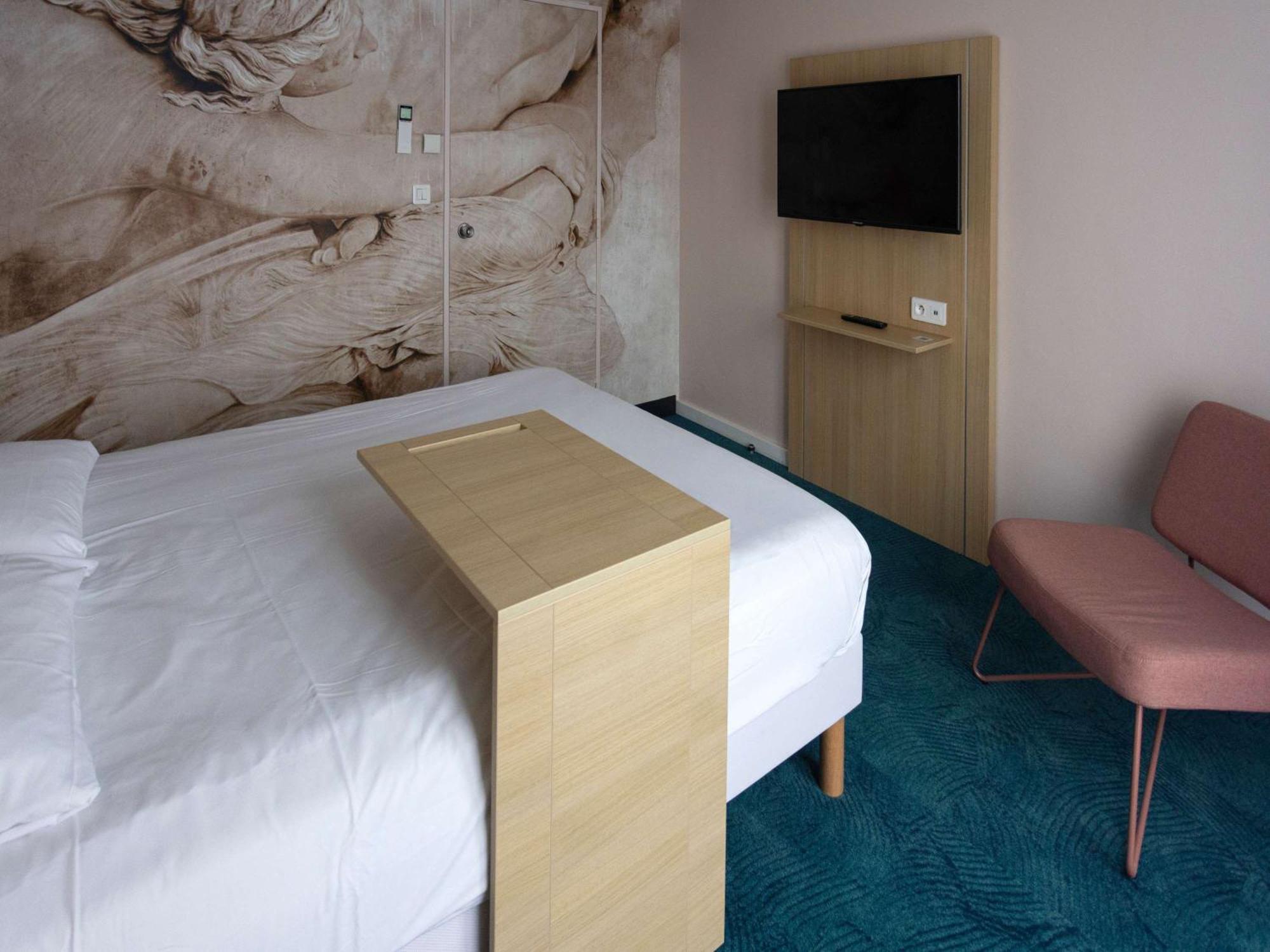 Ibis Styles Chinon Hotel Eksteriør billede