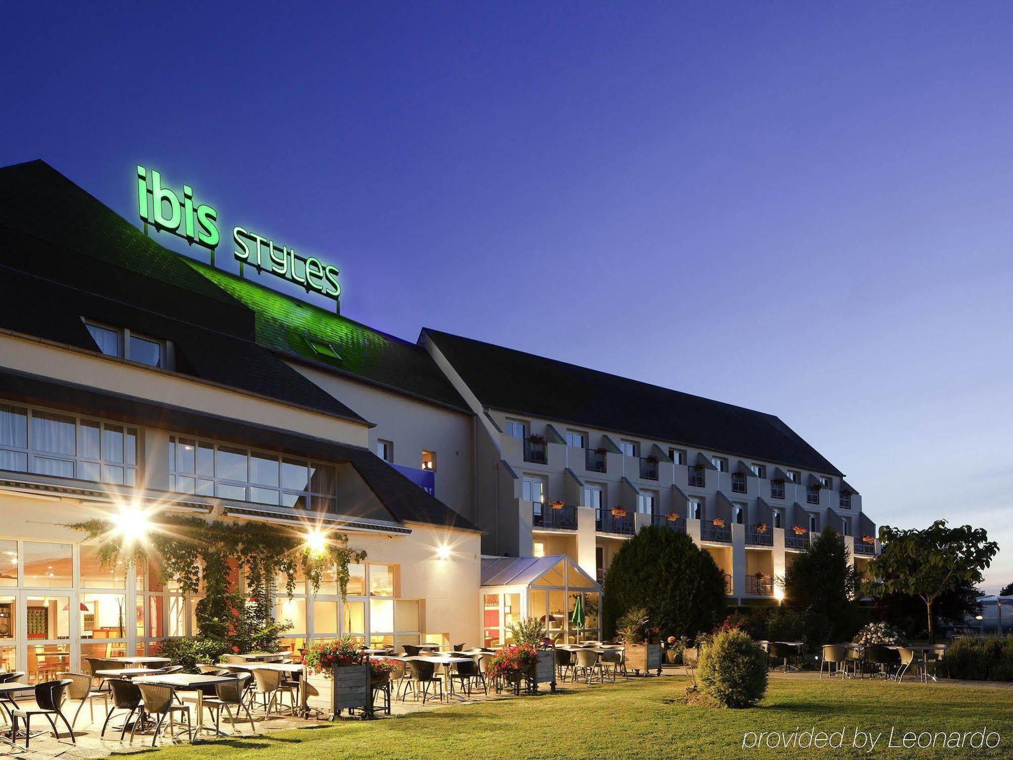 Ibis Styles Chinon Hotel Eksteriør billede